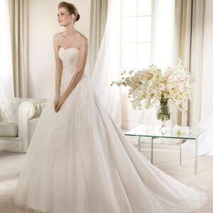 San Patrick by Pronovias Wedding Dress